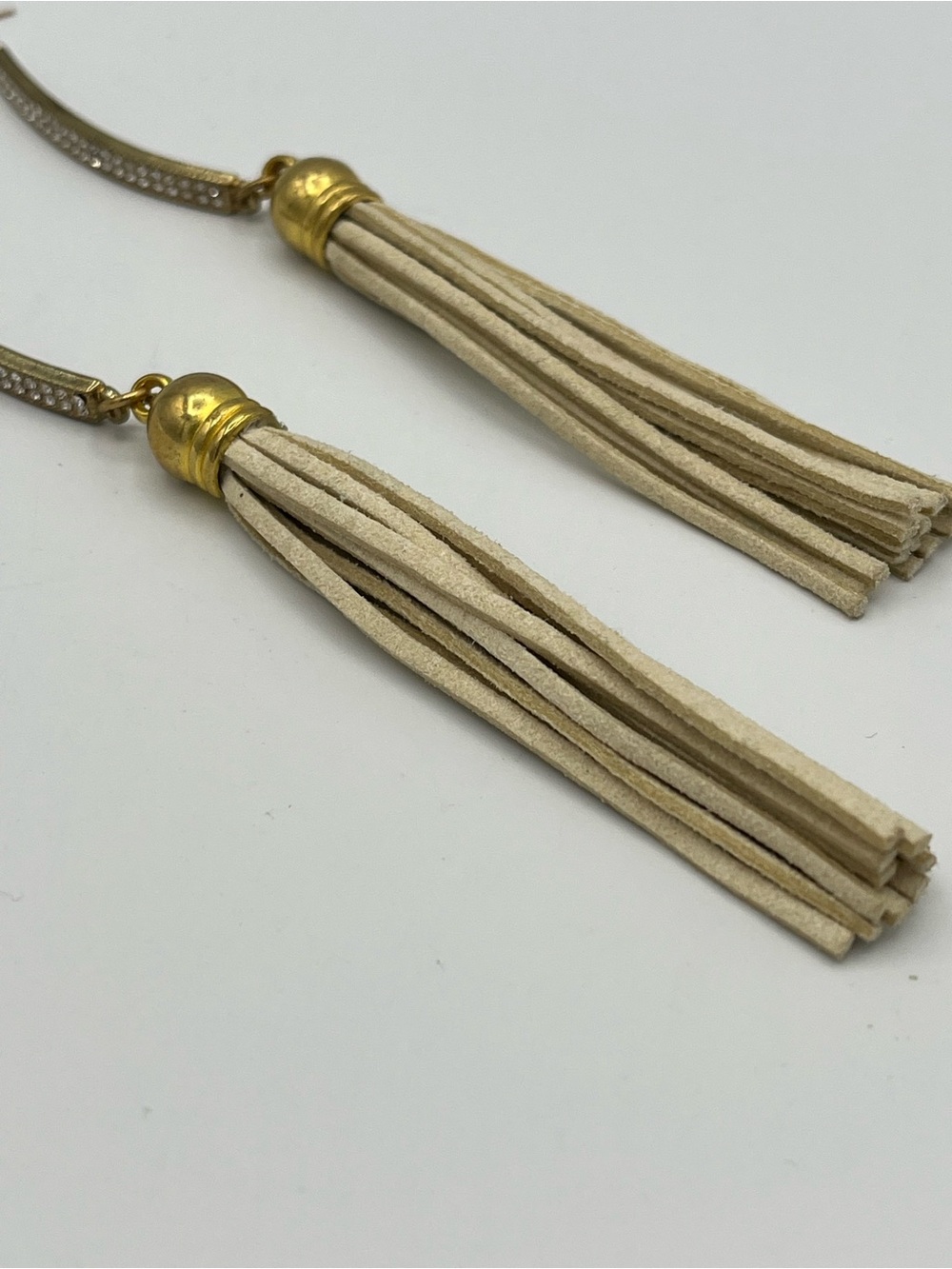 Cream Faux Leather Fringe Tassel Dangle Earrings Gold Rhinestone Bar Boho - Picture 4 of 4
